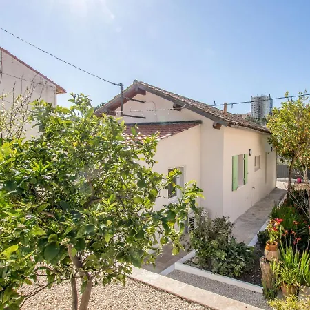 Mont Des Oiseaux By Interhome *